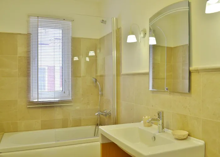 Zeytin Kalkan * Kaş