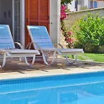 ヴィラ Zeytin Kalkan *